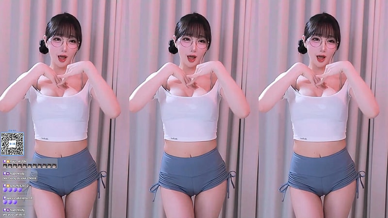 안경 쓴 BJ우ㅈX4 핫팬츠 보톰이 도끼 라인